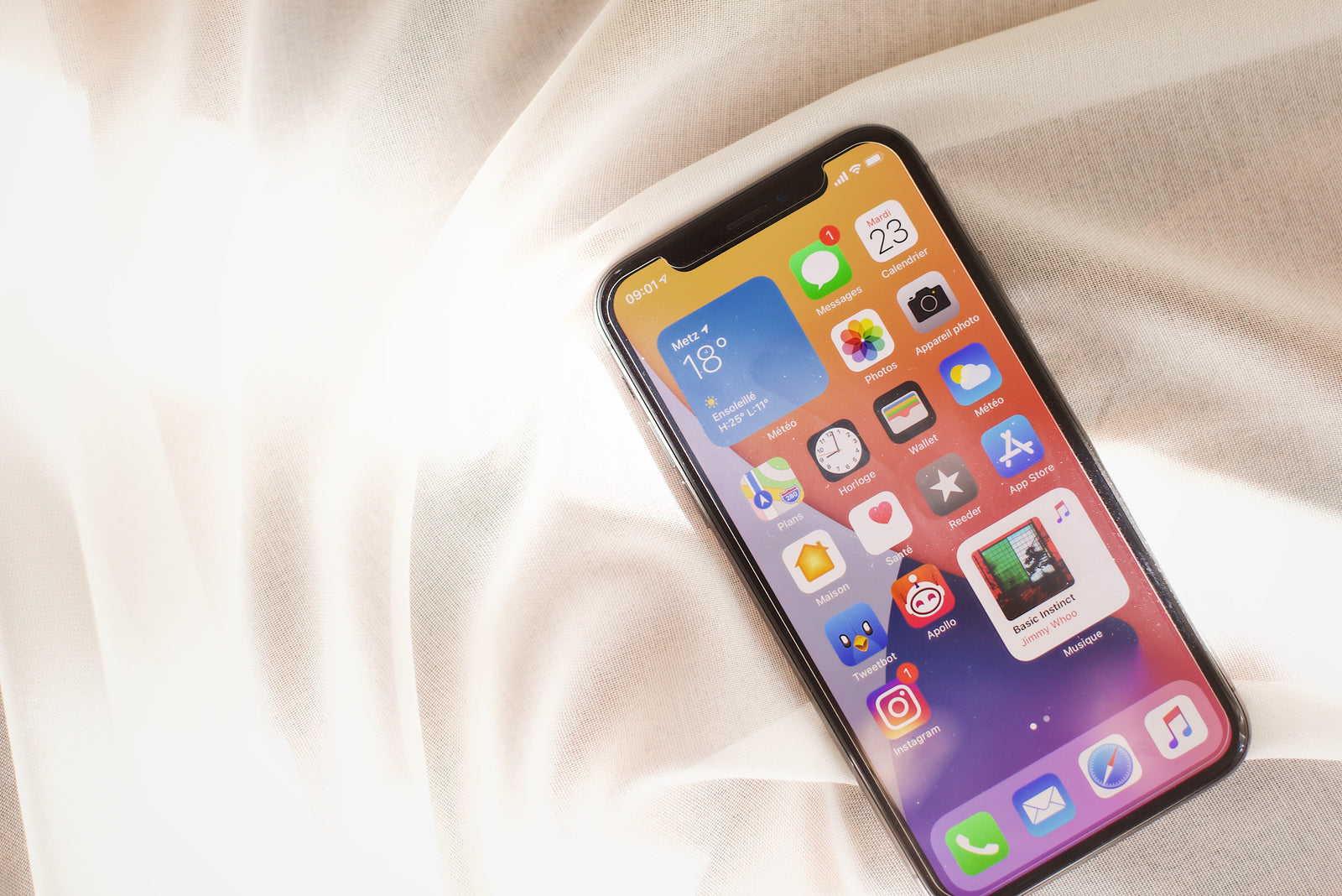 3...2...1 and we have iOS 15 liftoff